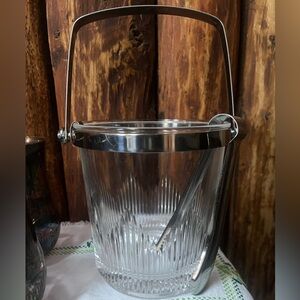 ✨Vintage Mid Century Glass Ice Bucket w/Tongs | Ribbed Barware ✨